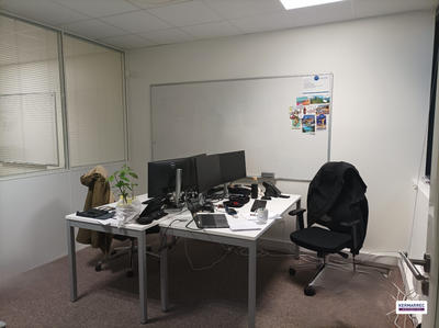 Bureau - 125 m²