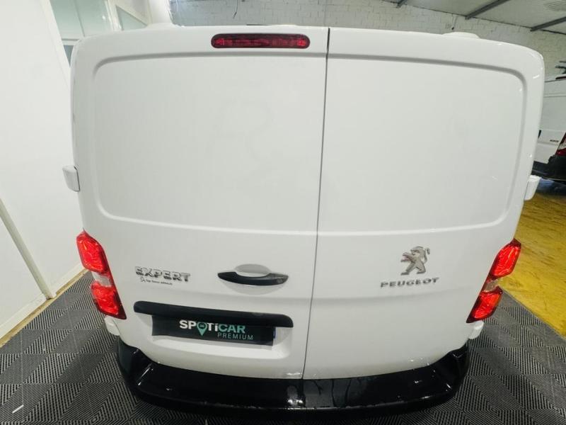 Peugeot Expert III Taille m 2.0 Bhdi 145 s&amp;S Auto Pack Asphalt Connect