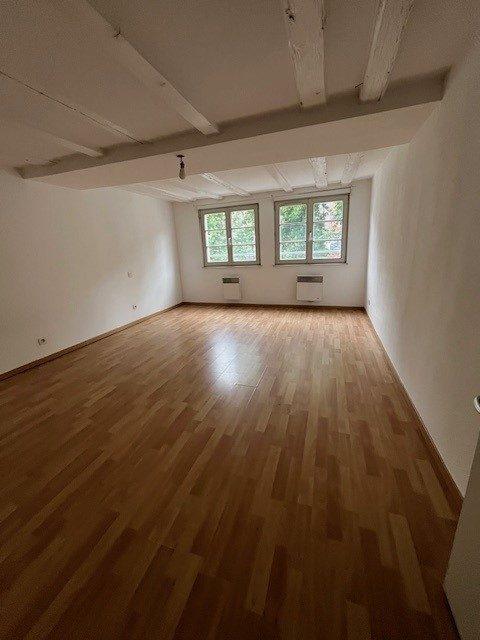Appartement - 80 m² - 3 pièces