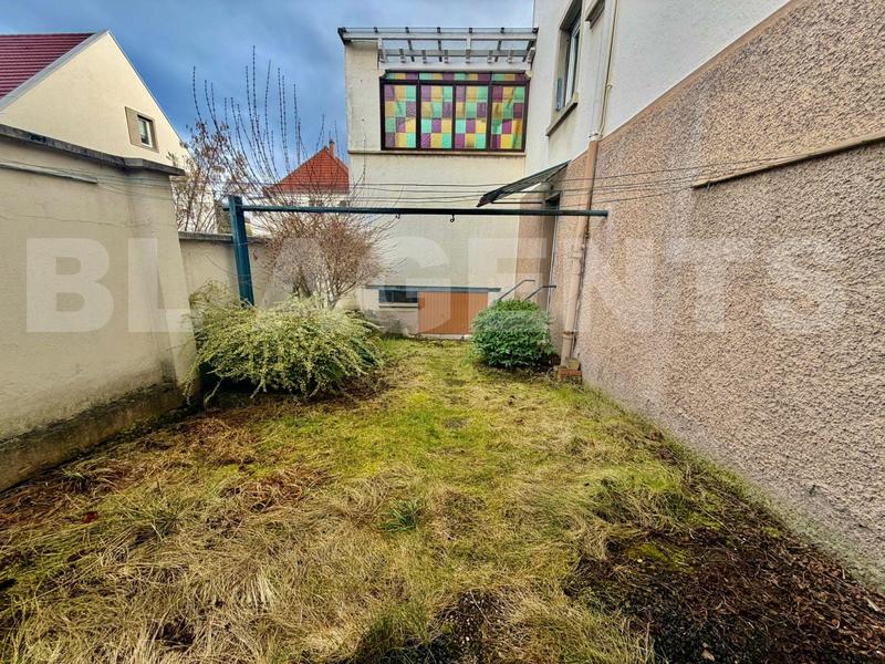 Appartement - 80 m² - 2 pièces