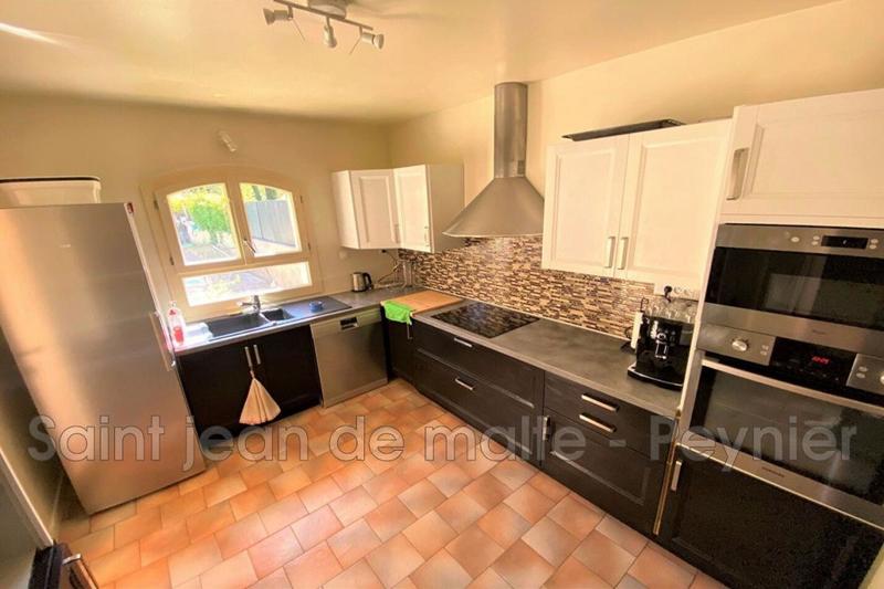 Maison - 145 m² - 5 pièces