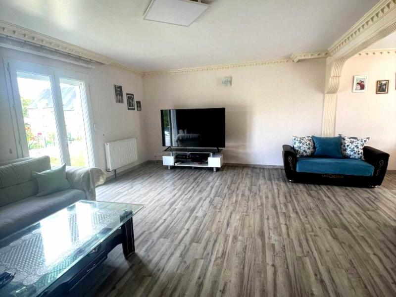 Maison - 380 m² - 12 pièces