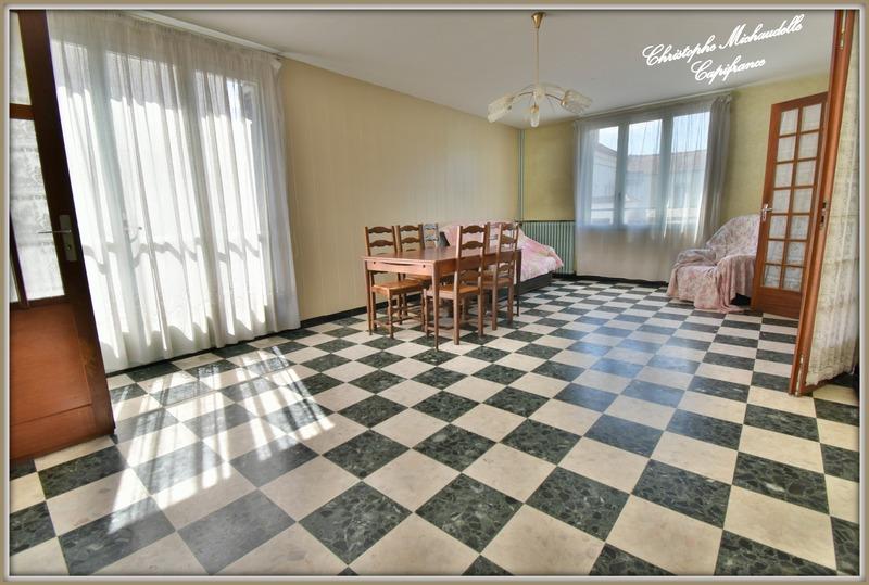 Maison - 128 m² - 6 pièces