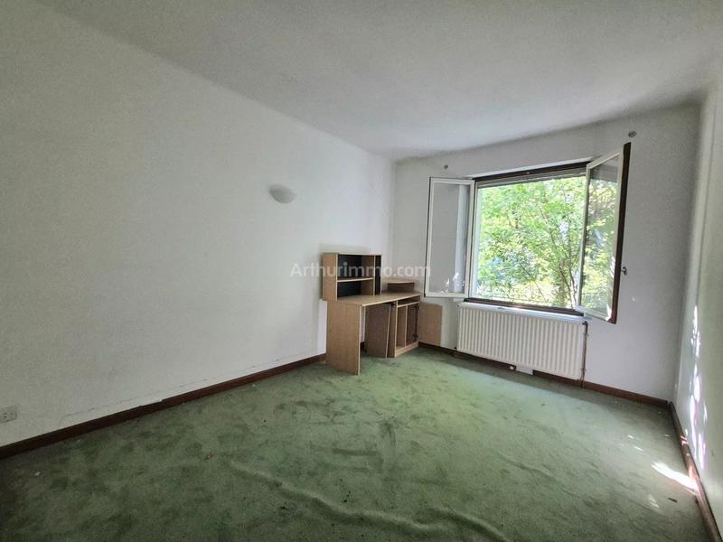 Maison - 200 m² - 7 pièces