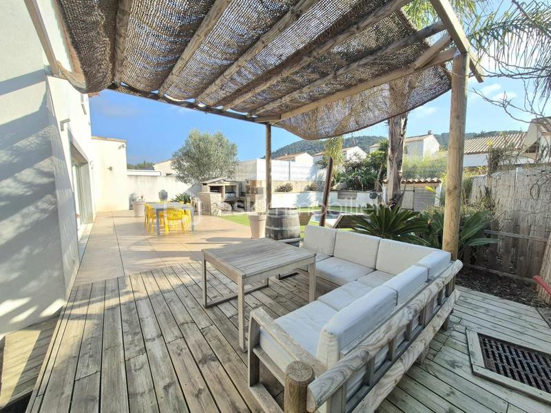 Maison - 165 m² - 5 pièces