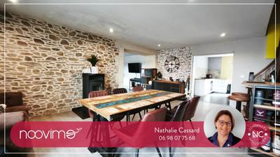 Maison en pierre - 96 m² - 4 pièces