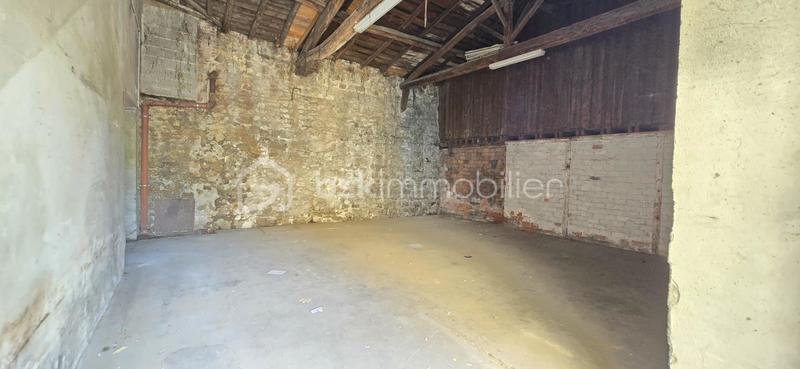 Immeuble - 115 m² - 1 pièce