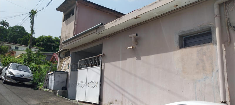 Maison - 147 m² - 6 pièces