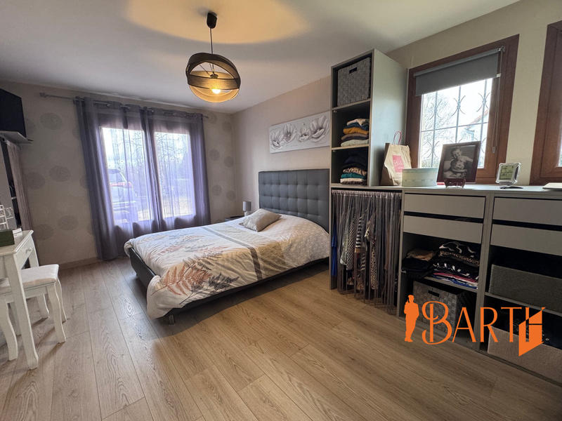 Maison - 141 m² - 7 pièces