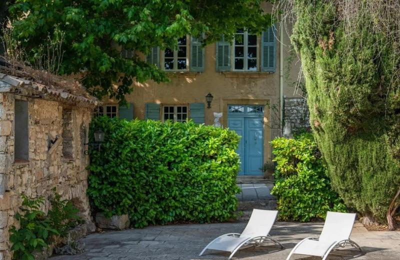 Manoir - 1 100 m² - 16 pièces