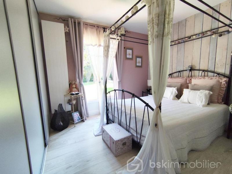 Maison traditionnelle - 120 m² - 6 pièces