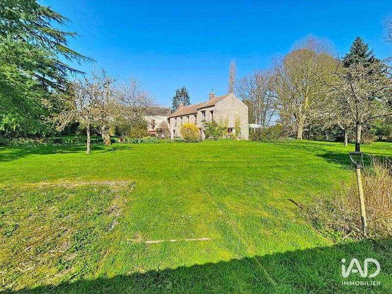 Maison de campagne - 200 m² - 6 pièces