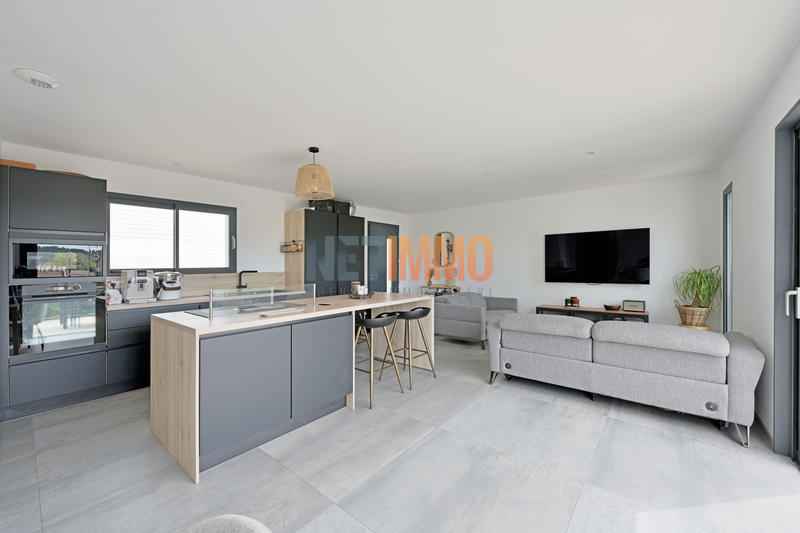 Villa - 118 m² - 4 pièces