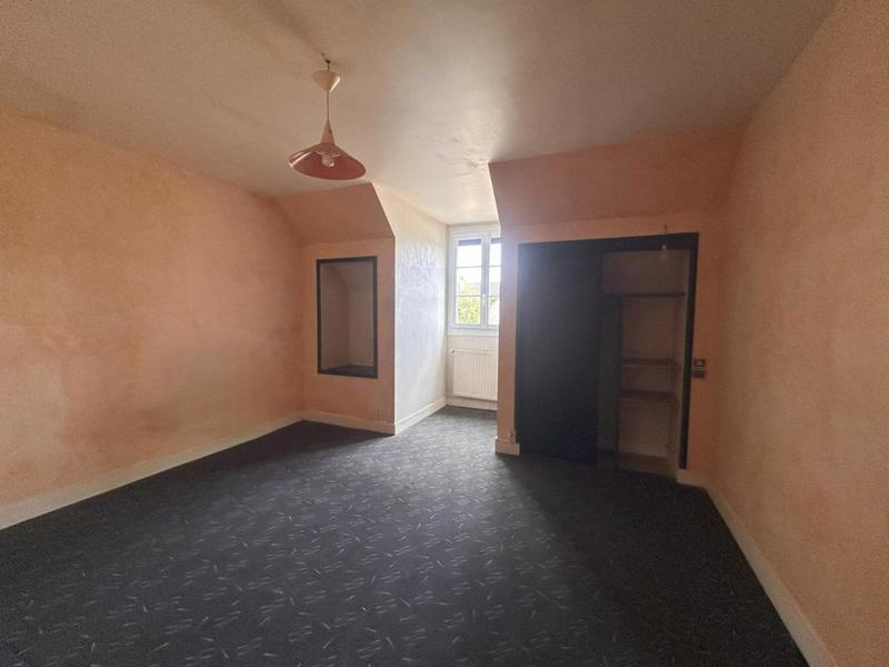 Maison traditionnelle - 120 m² - 4 pièces