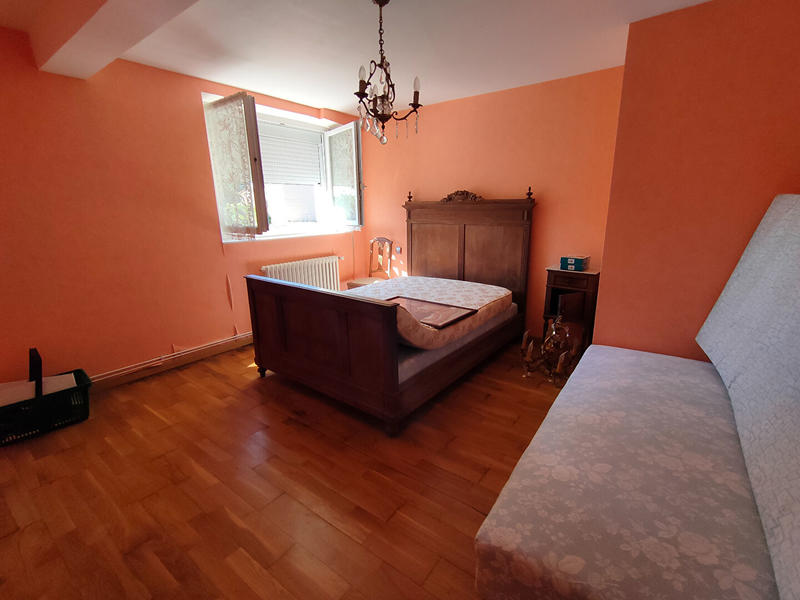 Maison - 115 m² - 6 pièces