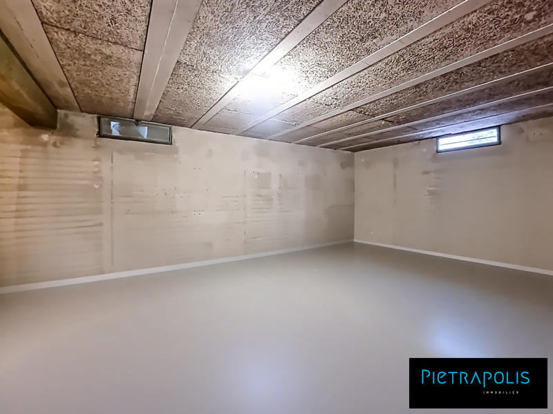 Maison - 99 m² - 4 pièces