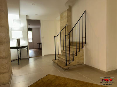 Appartement - 82 m² - 3 pièces