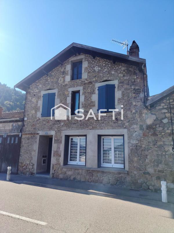 Maison - 97 m² - 6 pièces