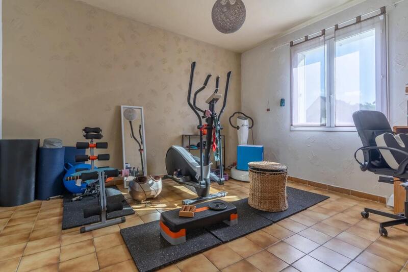 Maison - 197 m² - 8 pièces