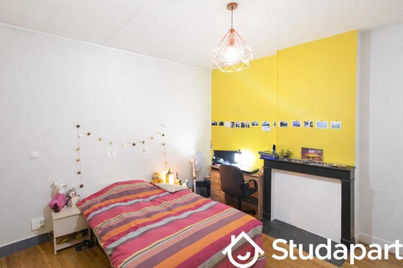 Chambre - 15 m² - 1 pièce