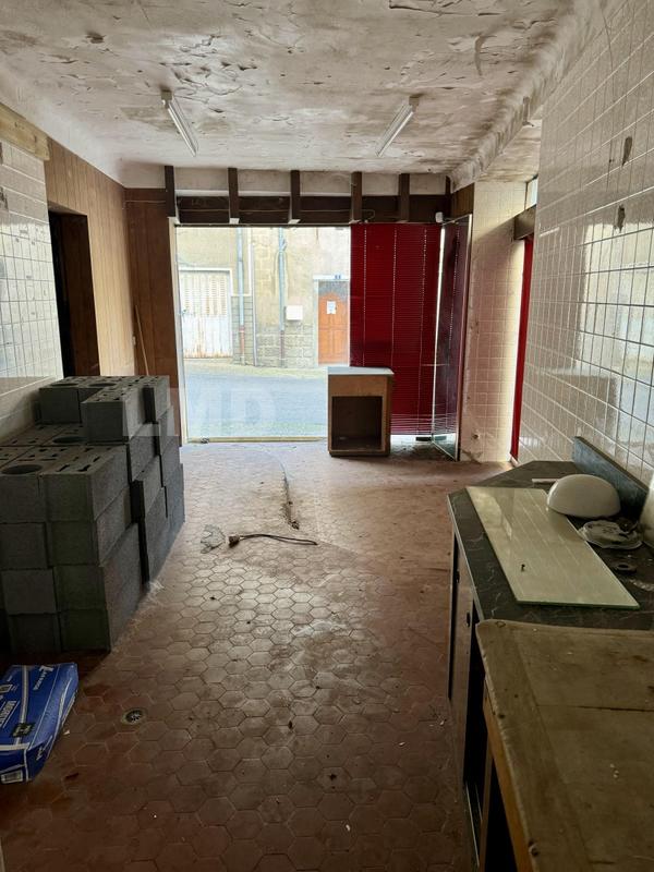 Maison - 150 m² - 8 pièces