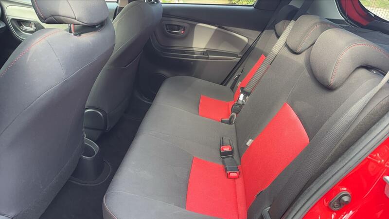 Toyota Yaris 1.5 Vvt-i 100 Design