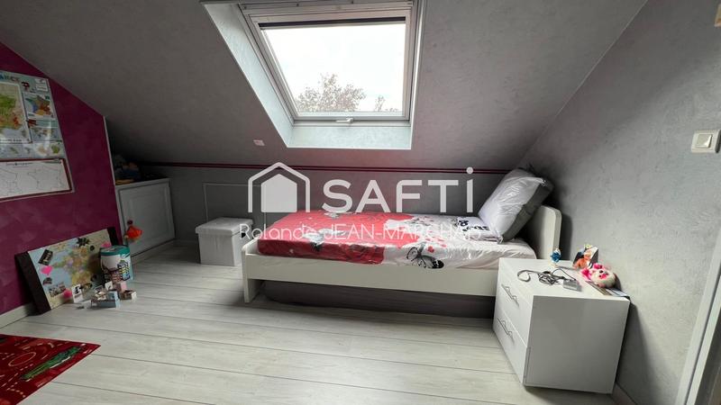 Maison - 150 m² - 5 pièces