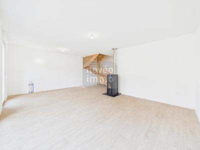 Maison de ville - 82 m² - 3 pièces