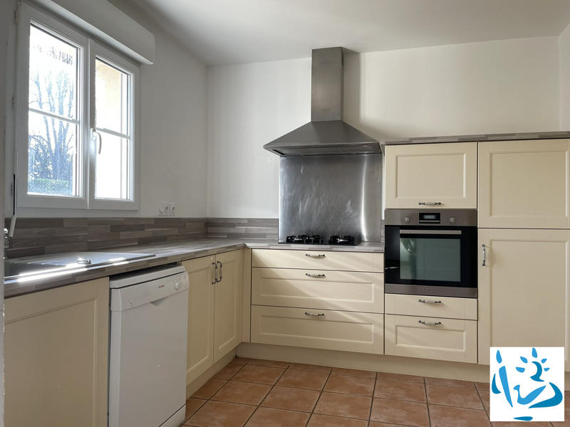 Maison - 106 m² - 6 pièces