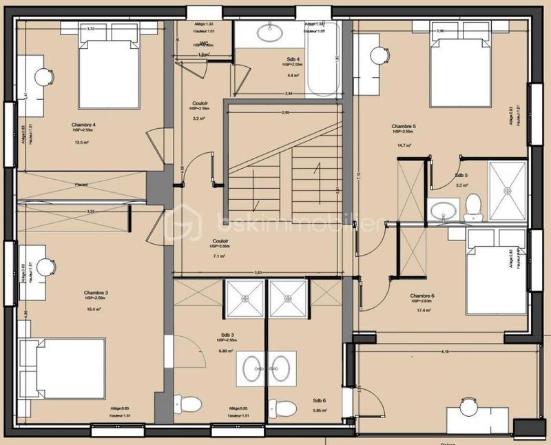 Maison - 270 m² - 11 pièces