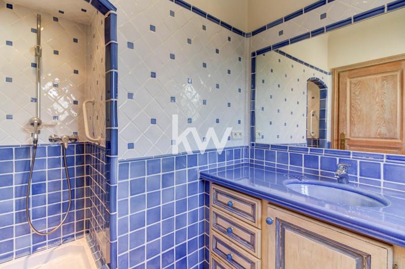 Maison - 182 m² - 6 pièces