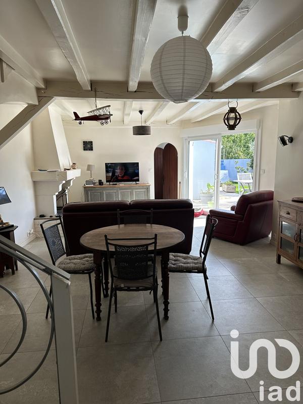 Maison - 92 m² - 5 pièces