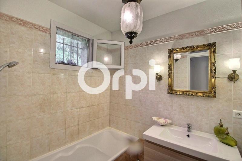 Maison - 106 m² - 4 pièces