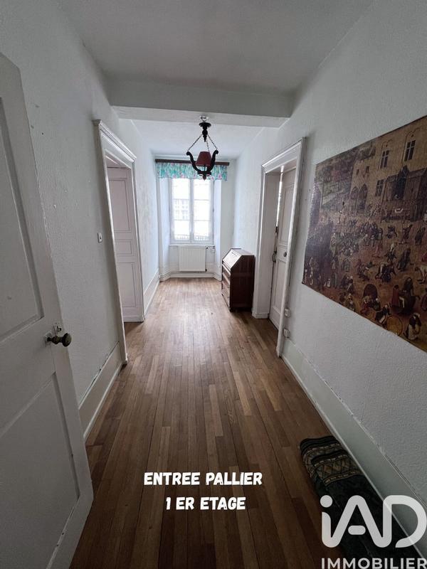 Maison de village - 400 m² - 15 pièces