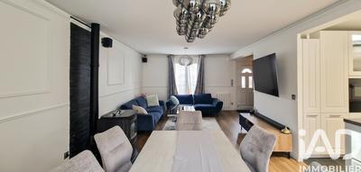 Maison - 111 m² - 5 pièces