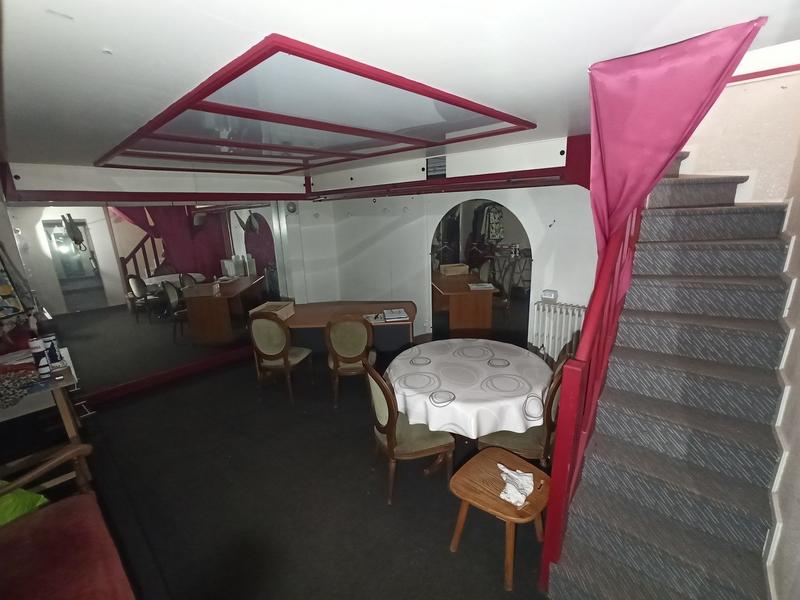 Local commercial - 74 m²