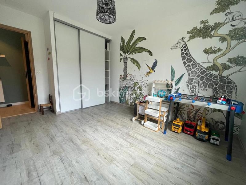 Maison - 159 m² - 8 pièces