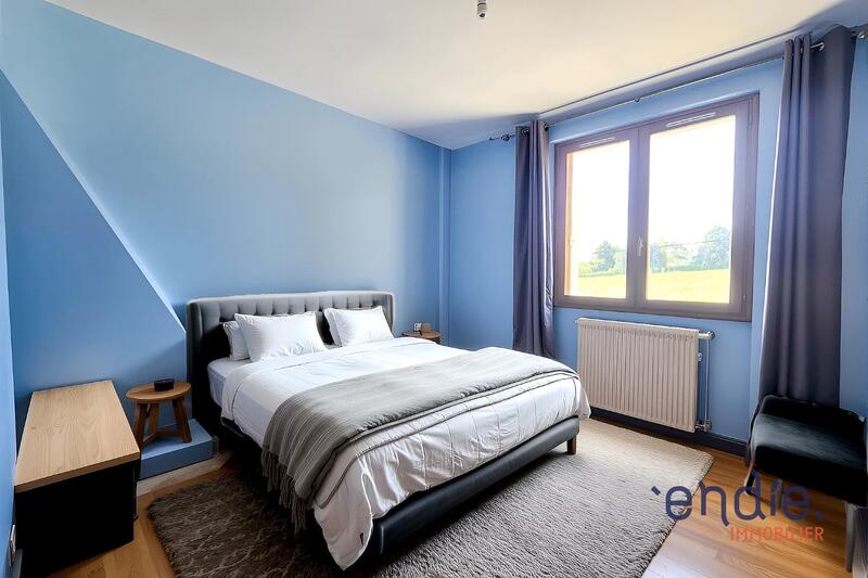 Maison - 165 m² - 7 pièces