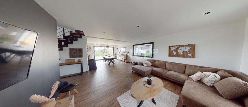 Maison - 176 m² - 6 pièces