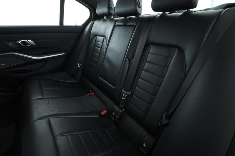 Bmw Série 3 330e Hybride m Sport Bva8 292 ch