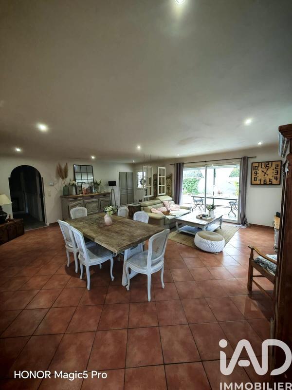 Maison - 156 m² - 8 pièces