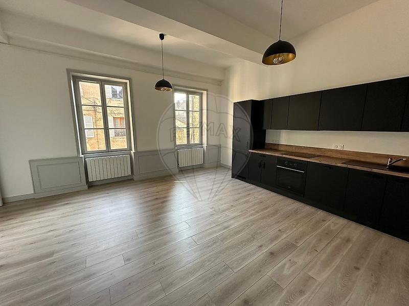 Appartement - 87 m² - 4 pièces