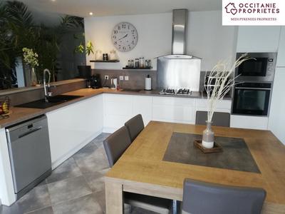 Villa - 140 m² - 6 pièces