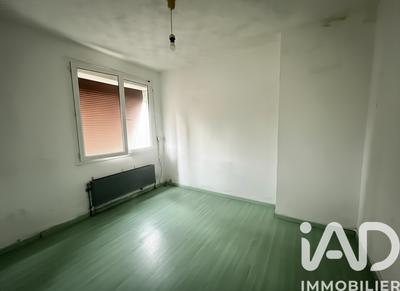 Maison - 86 m² - 7 pièces