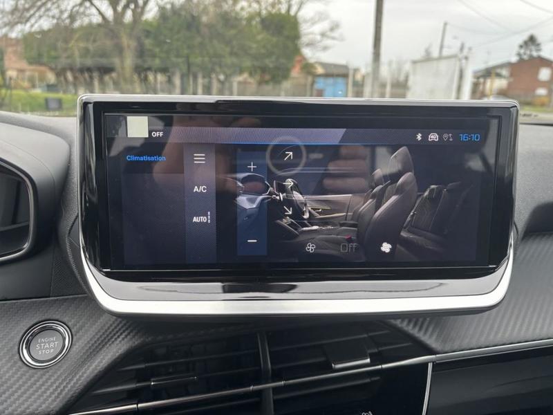 Peugeot 2008 II Hybrid 145 e-Dcs6 Allure