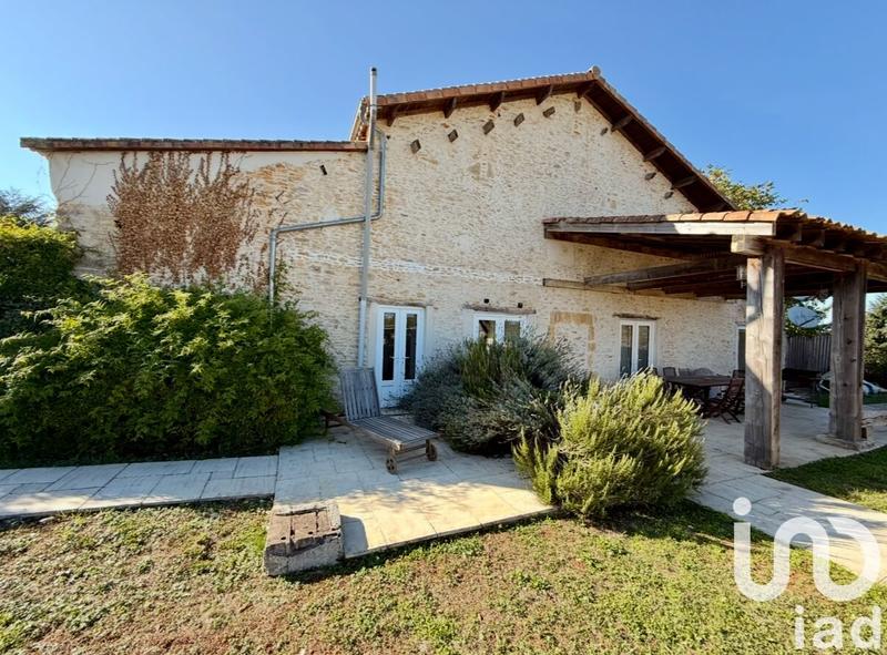 Maison - 332 m² - 11 pièces