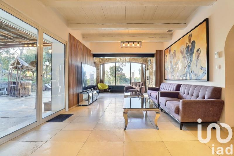 Maison - 148 m² - 6 pièces