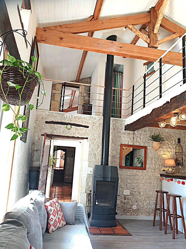 Maison en pierre - 145 m² - 6 pièces