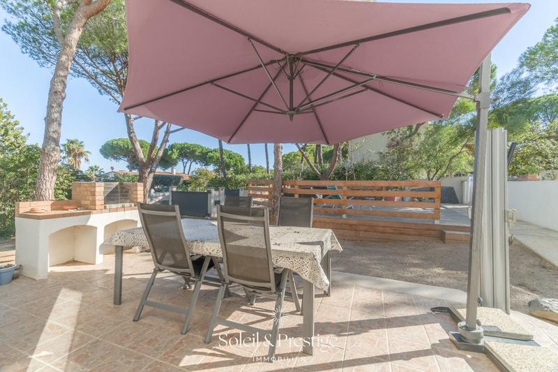 Maison - 180 m² - 9 pièces