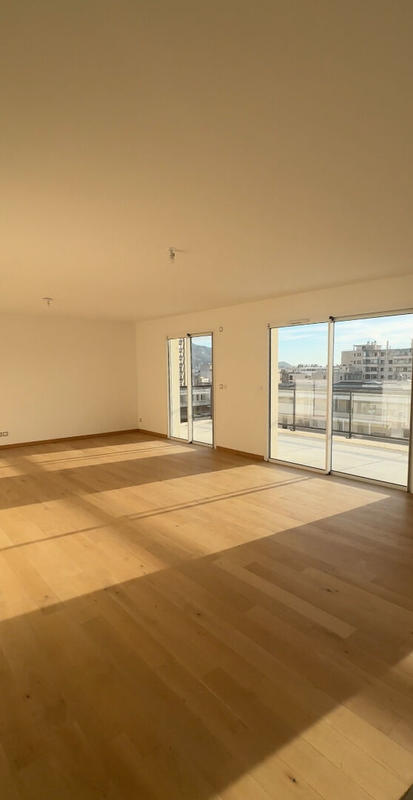 Appartement - 122 m² - 4 pièces